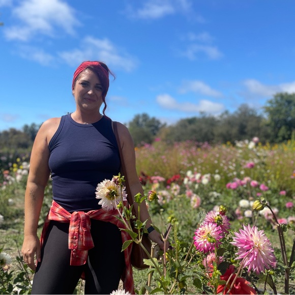 ๐ฟ๐คMother Hustler is LIVE! ๐ค๐ฟ - Picture 5 of 17